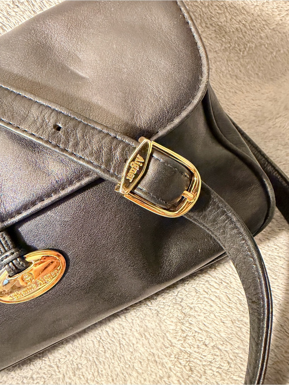 Etienne Aigner Black Leather Crossbody with Gold Accent - Picture 4 of 11